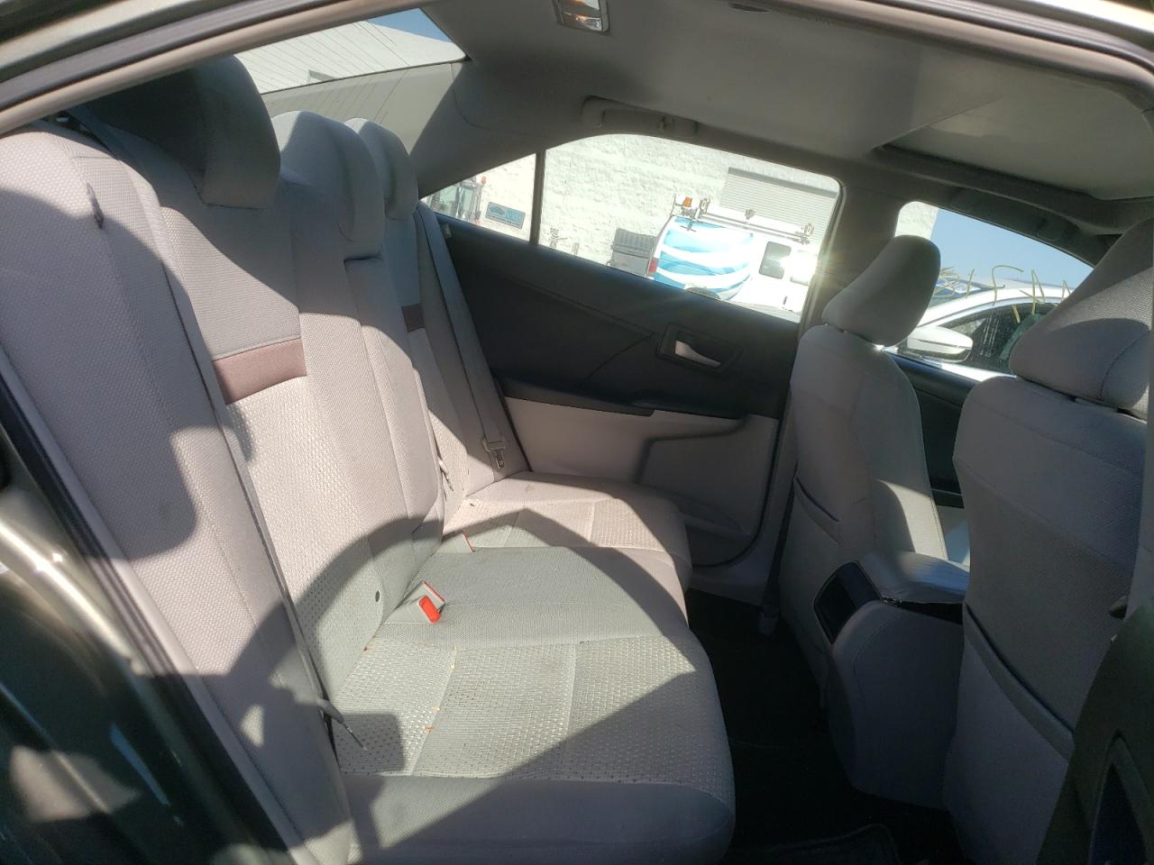 Zdjęcie 6 z aukcji – 2012 TOYOTA CAMRY BASE z VIN 4T4BF1FK6CR157746