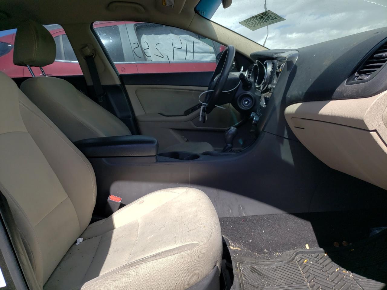 Photo 5 from auction – 2013 KIA OPTIMA LX with VIN 5XXGM4A73DG220971