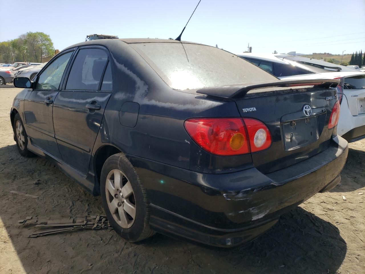 Photo 3 from auction – 2004 TOYOTA COROLLA CE with VIN 1NXBR38E84Z230671