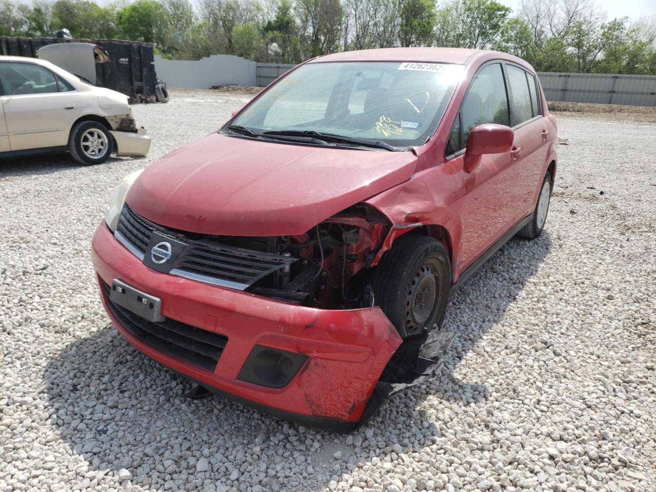 Photo 2 from auction – 2010 NISSAN VERSA S with VIN 3N1BC1CP0AL388921