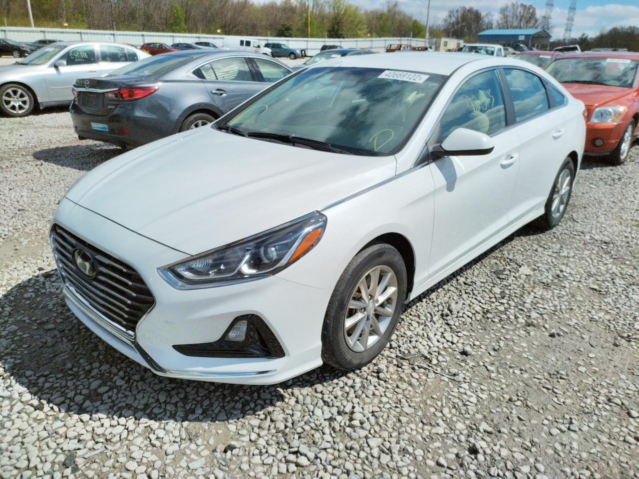 Photo 2 from auction – 2019 HYUNDAI SONATA SE with VIN 5NPE24AF7KH789201
