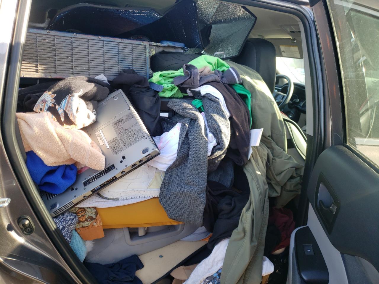 Photo 6 from auction – 2019 TOYOTA HIGHLANDER with VIN 5TDZARFH4KS055458