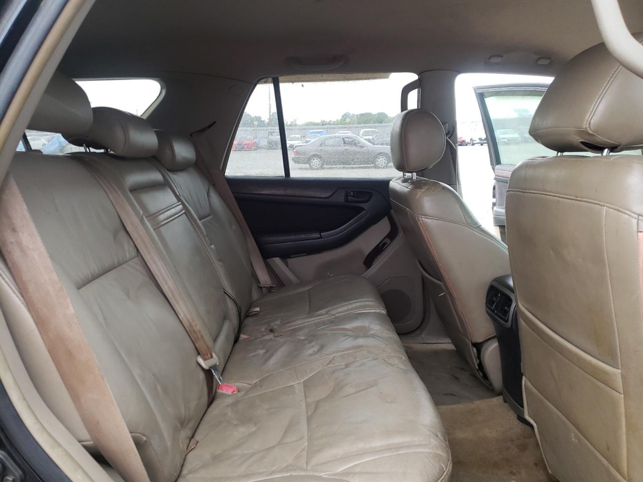 Photo 6 from auction – 2004 TOYOTA 4RUNNER SR with VIN JTEBU14R840038654
