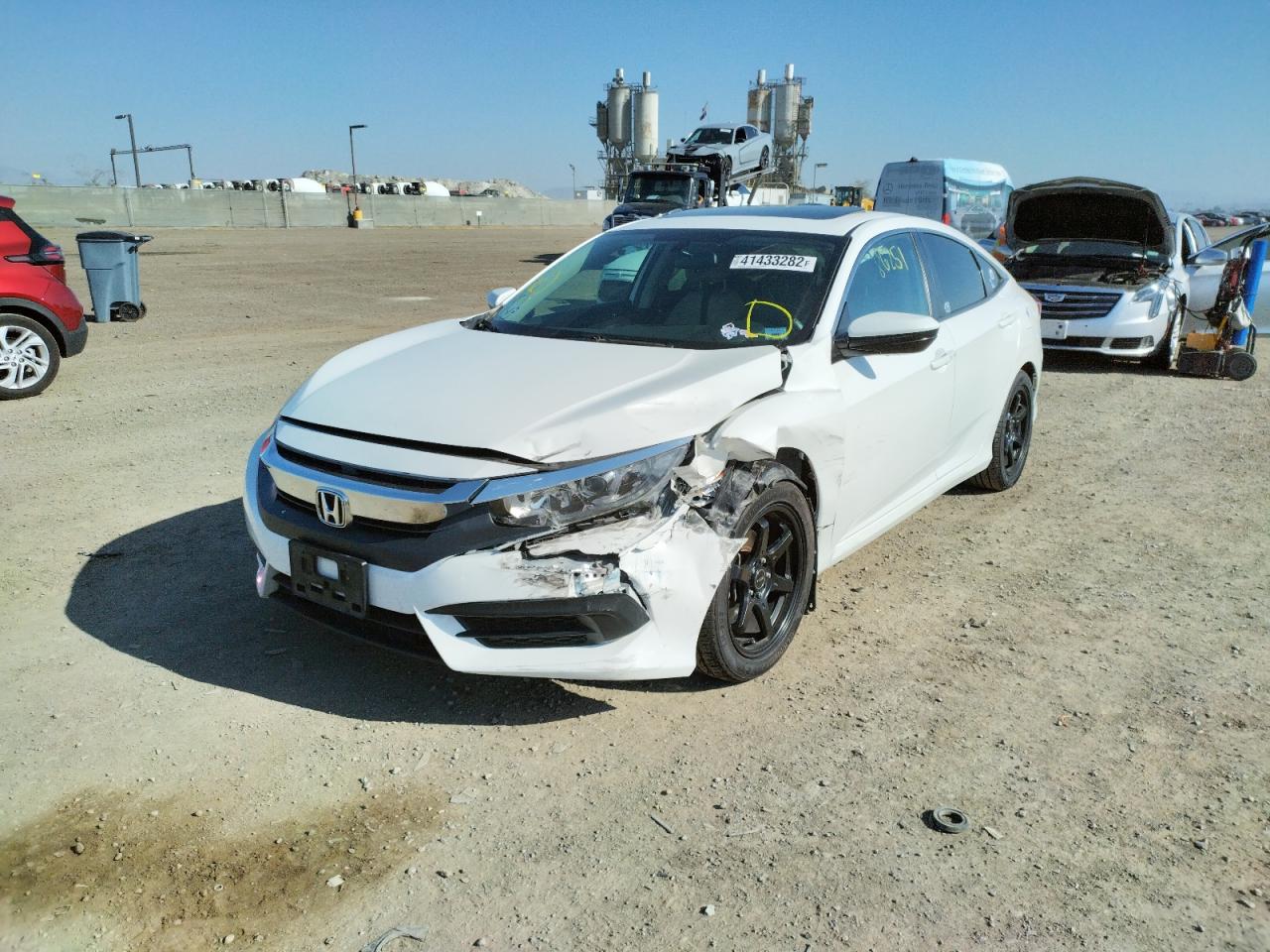 Photo 9 from auction – 2016 HONDA CIVIC EX with VIN 2HGFC2F73GH563665