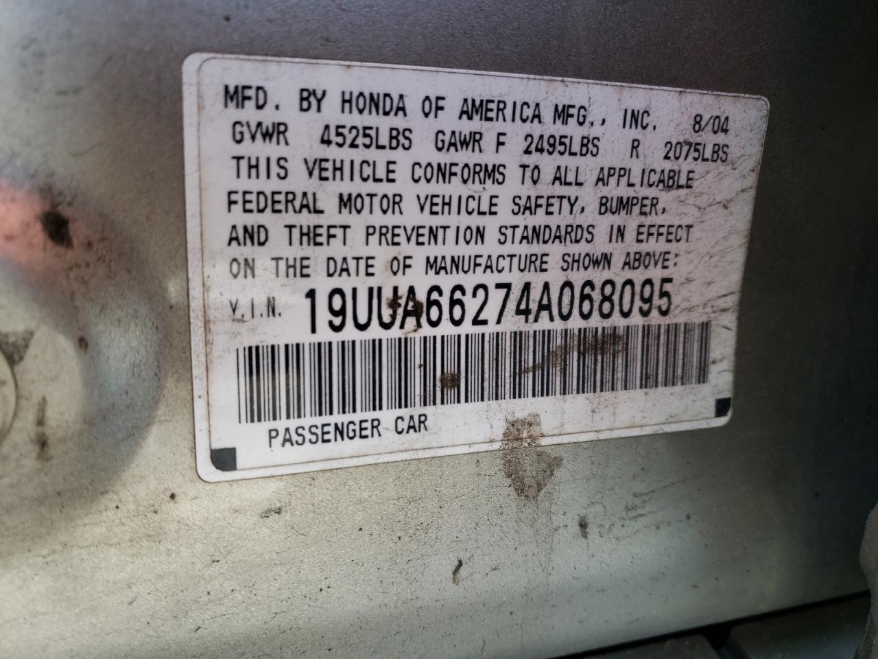 Photo 10 from auction – 2004 ACURA TL with VIN 19UUA66274A068095