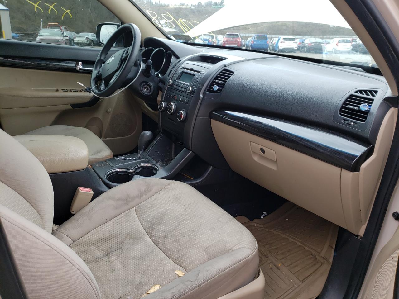 Photo 5 from auction – 2011 KIA SORENTO BA with VIN 5XYKT4A26BG085088