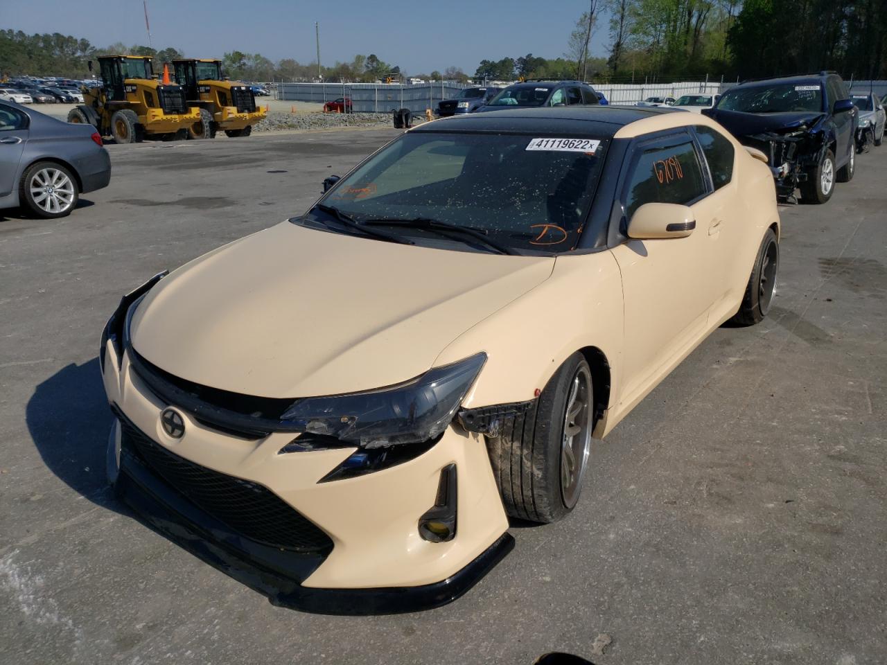 Photo 2 from auction – 2016 TOYOTA SCION TC with VIN JTKJF5C70GJ021193
