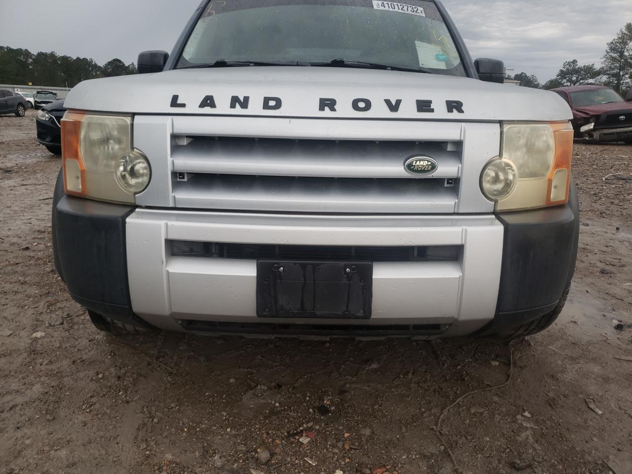Photo 9 from auction – 2006 LAND ROVER LR3 SE with VIN SALAD24426A345995