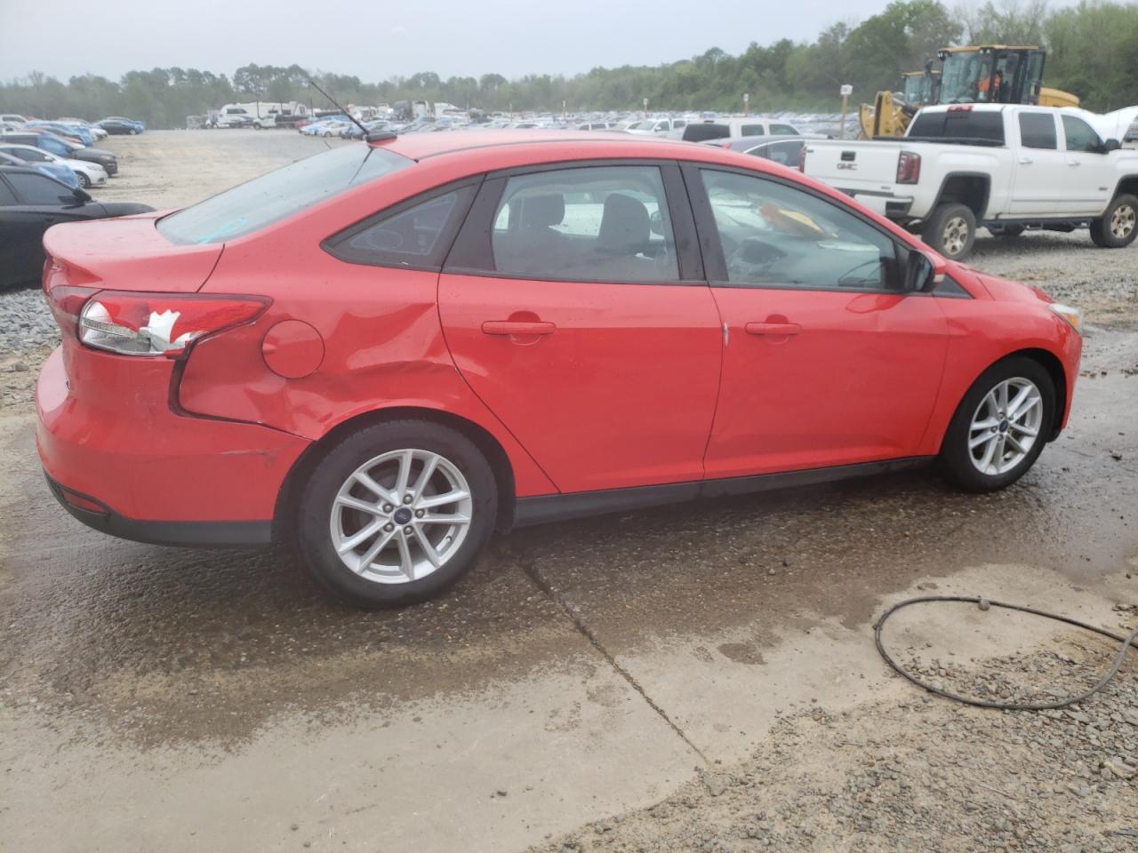 Photo 10 from auction – 2016 FORD FOCUS SE with VIN 1FADP3F21GL401868