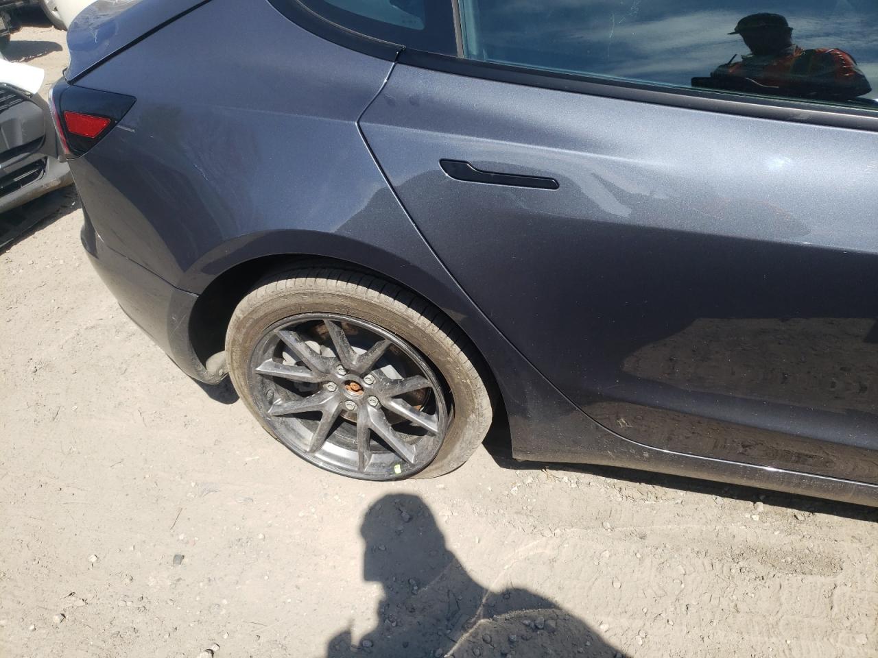 Photo 9 from auction – 2022 TESLA MODEL 3 with VIN 5YJ3E1EBXNF117589
