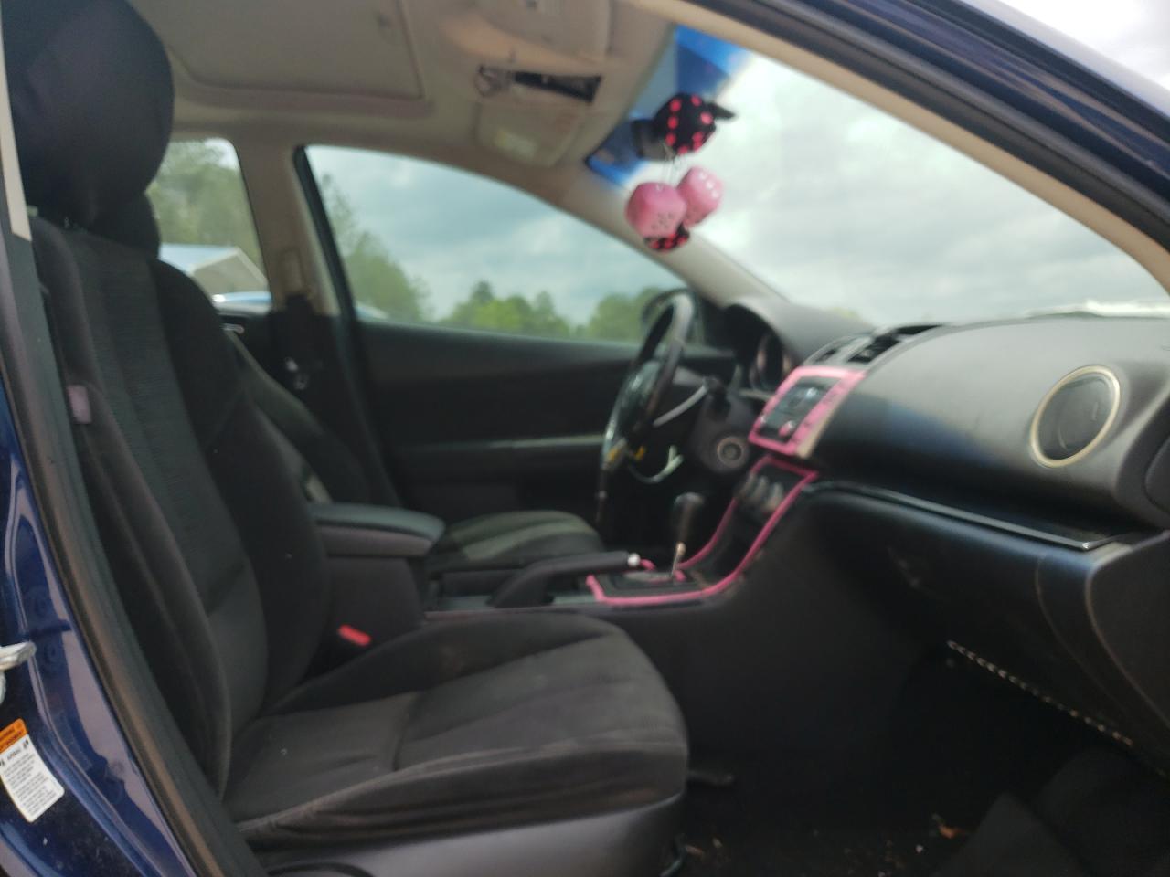 Photo 5 from auction – 2010 MAZDA 6 I with VIN 1YVHZ8CH1A5M03556