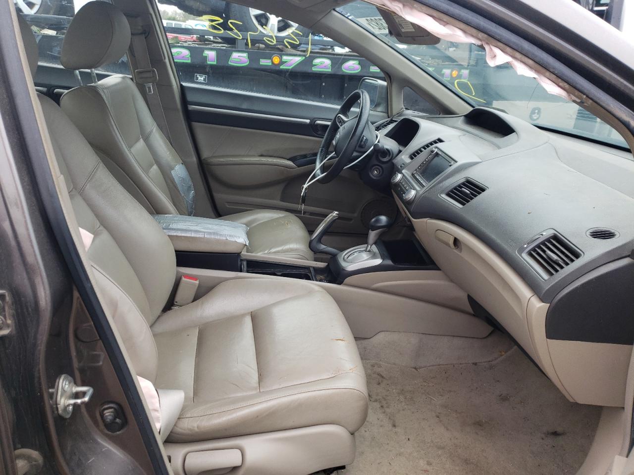 Photo 5 from auction – 2010 HONDA CIVIC EXL with VIN 19XFA1F98AE007063