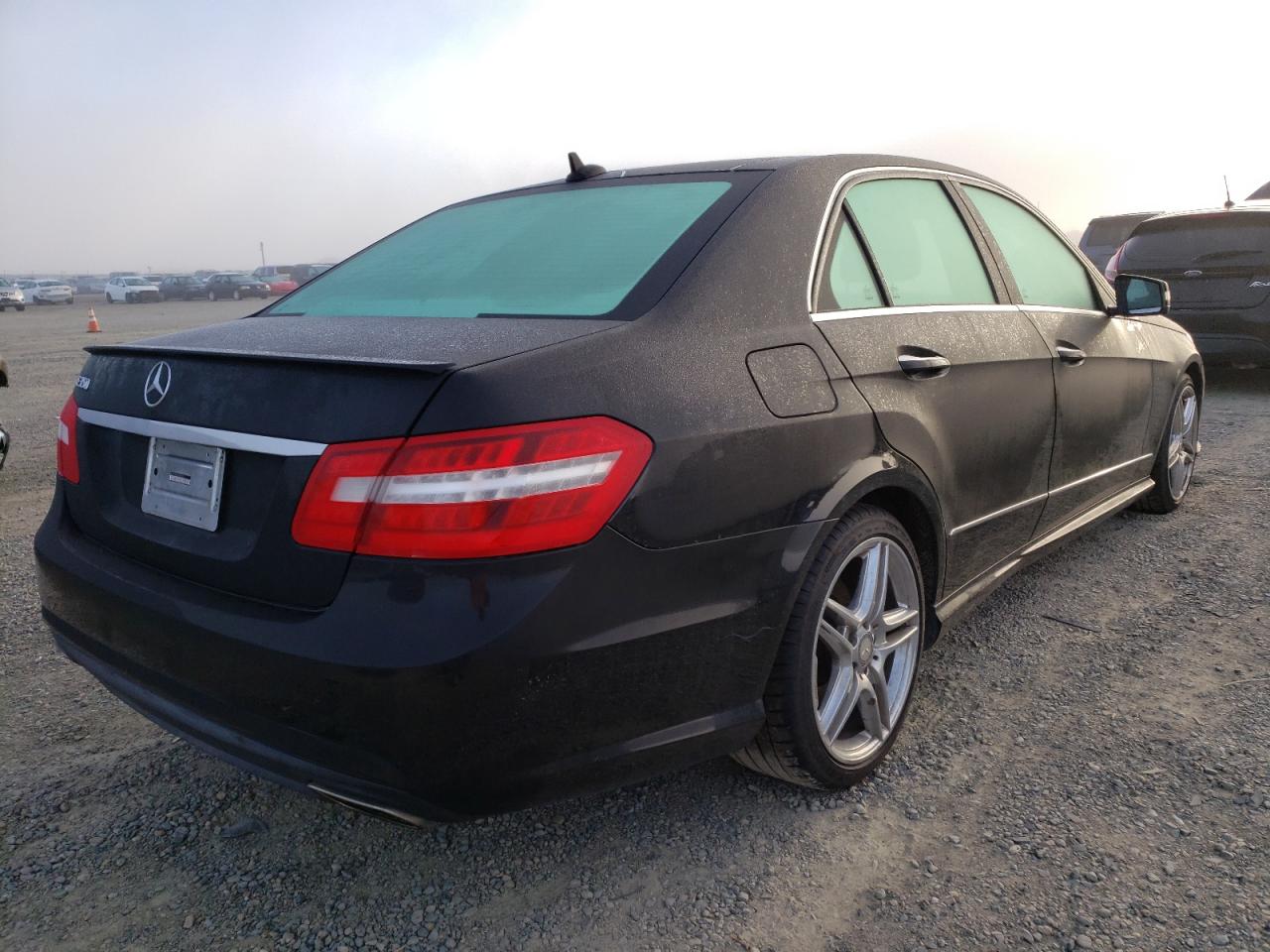 Photo 4 from auction – 2013 MERCEDES-BENZ E 350 with VIN WDDHF5KB7DA682622