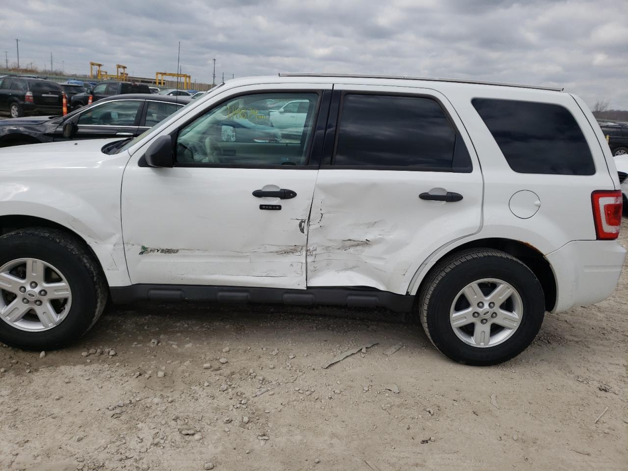 Photo 9 from auction – 2011 FORD ESCAPE HYB with VIN 1FMCU4K37BKB41182