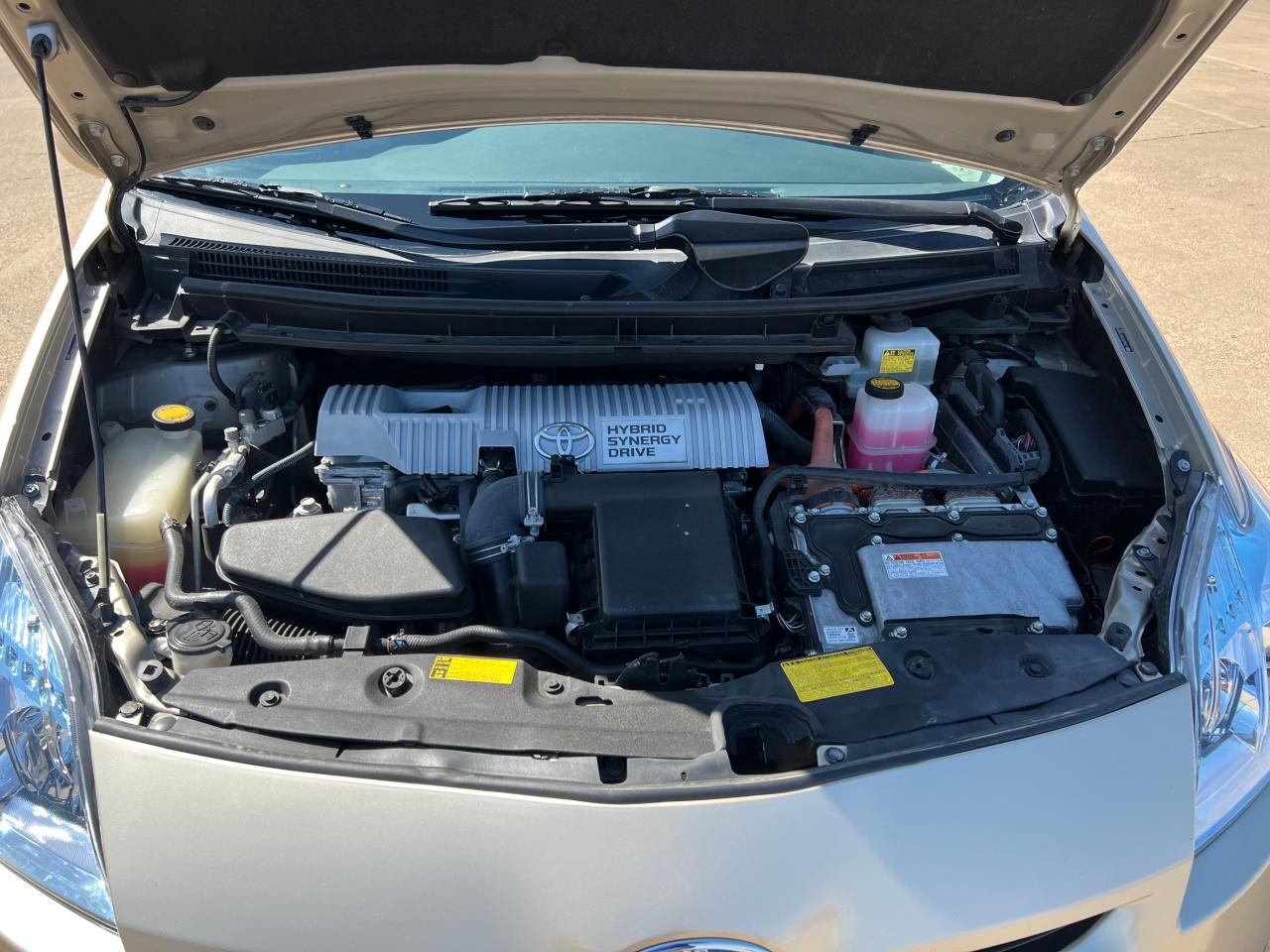 Photo 7 from auction – 2011 TOYOTA PRIUS with VIN JTDKN3DU5B0298959