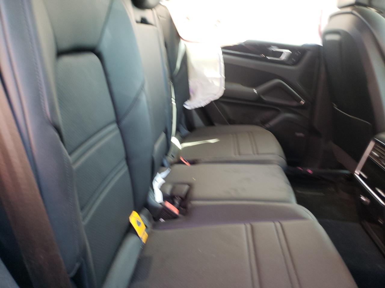Photo 6 from auction – 2019 PORSCHE CAYENNE S with VIN WP1AB2AY8KDA63789