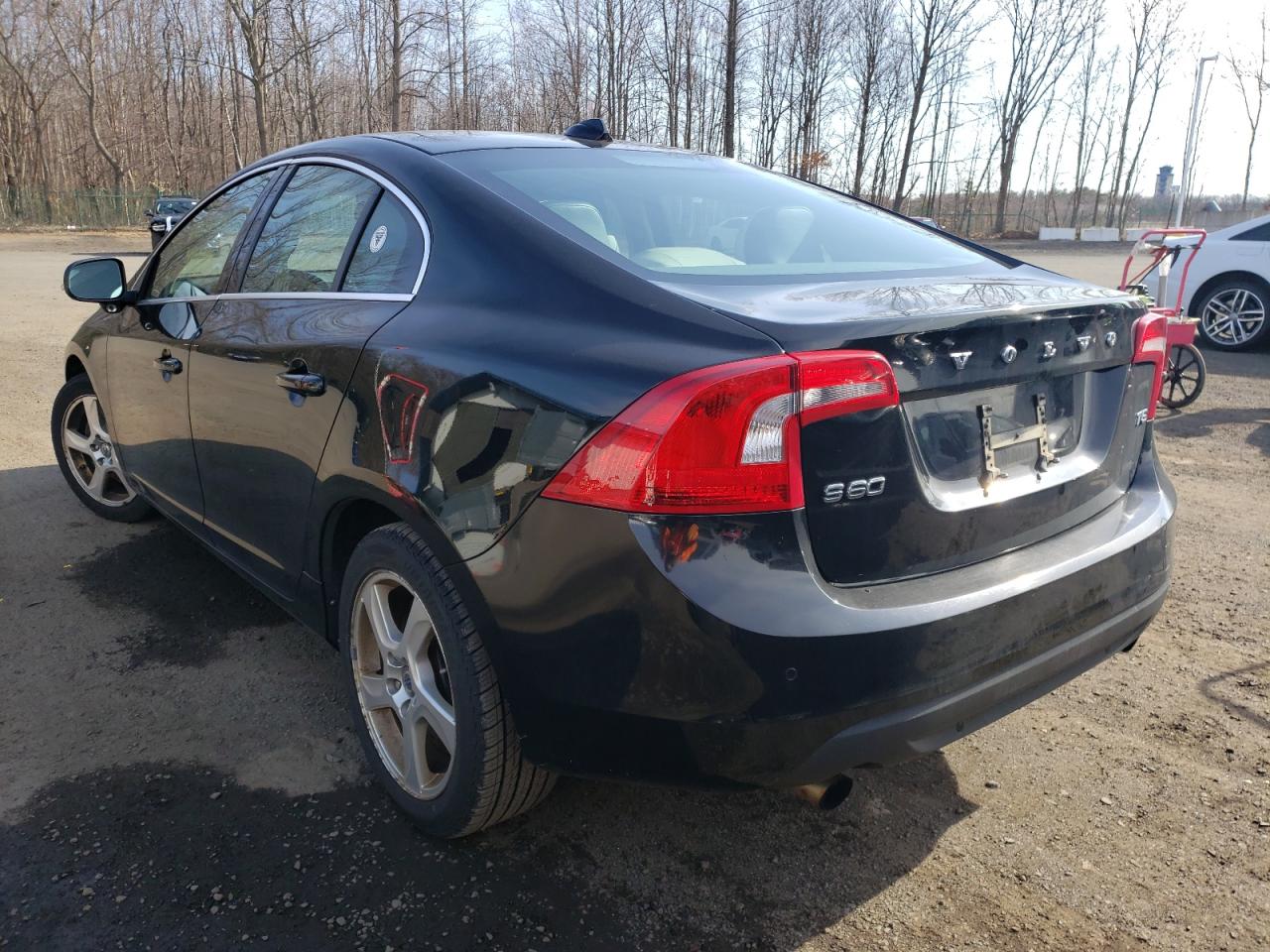 Photo 3 from auction – 2012 VOLVO S60 T5 with VIN YV1622FS6C2036898