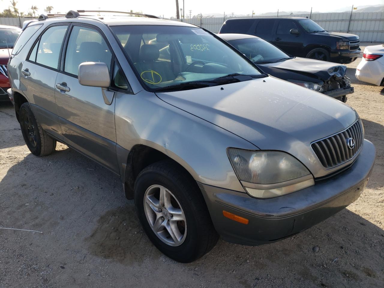 LEXUS RX 300 2000 with VIN JT6HF10U7Y0153505 - Photo from auction