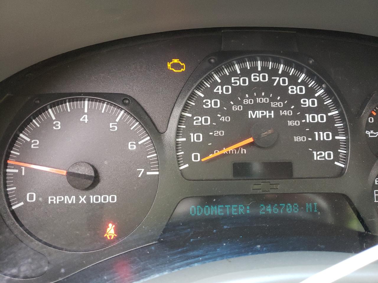 Photo 8 from auction – 2005 CHEVROLET TRAILBLAZE with VIN 1GNDS13S752377944