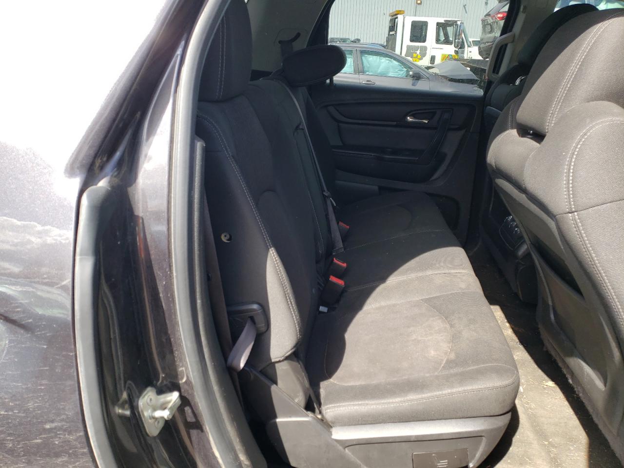 Photo 6 from auction – 2015 GMC ACADIA SLE with VIN 1GKKRNED9FJ159615