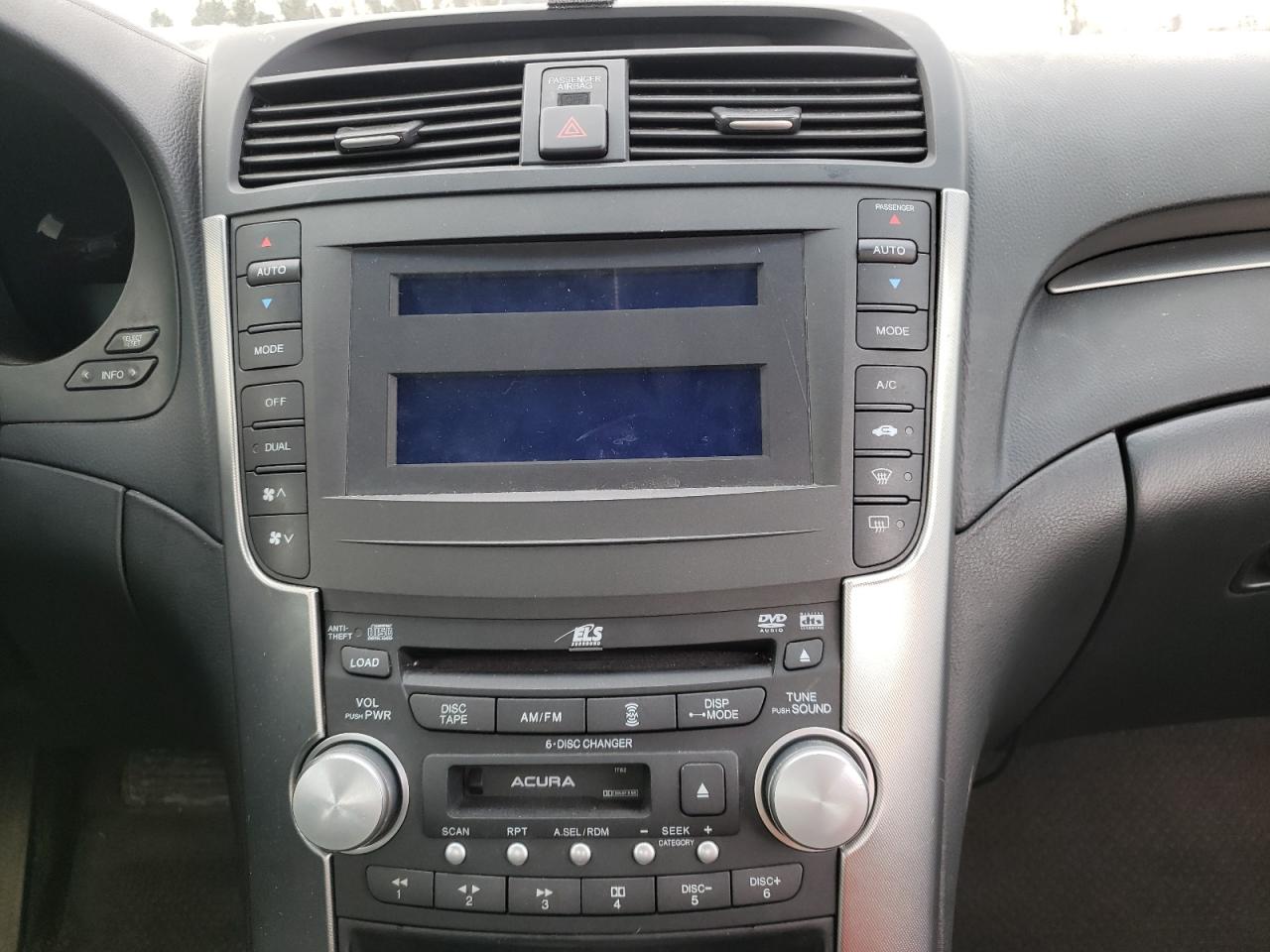 Photo 9 from auction – 2006 ACURA 3.2TL with VIN 19UUA66266A007713