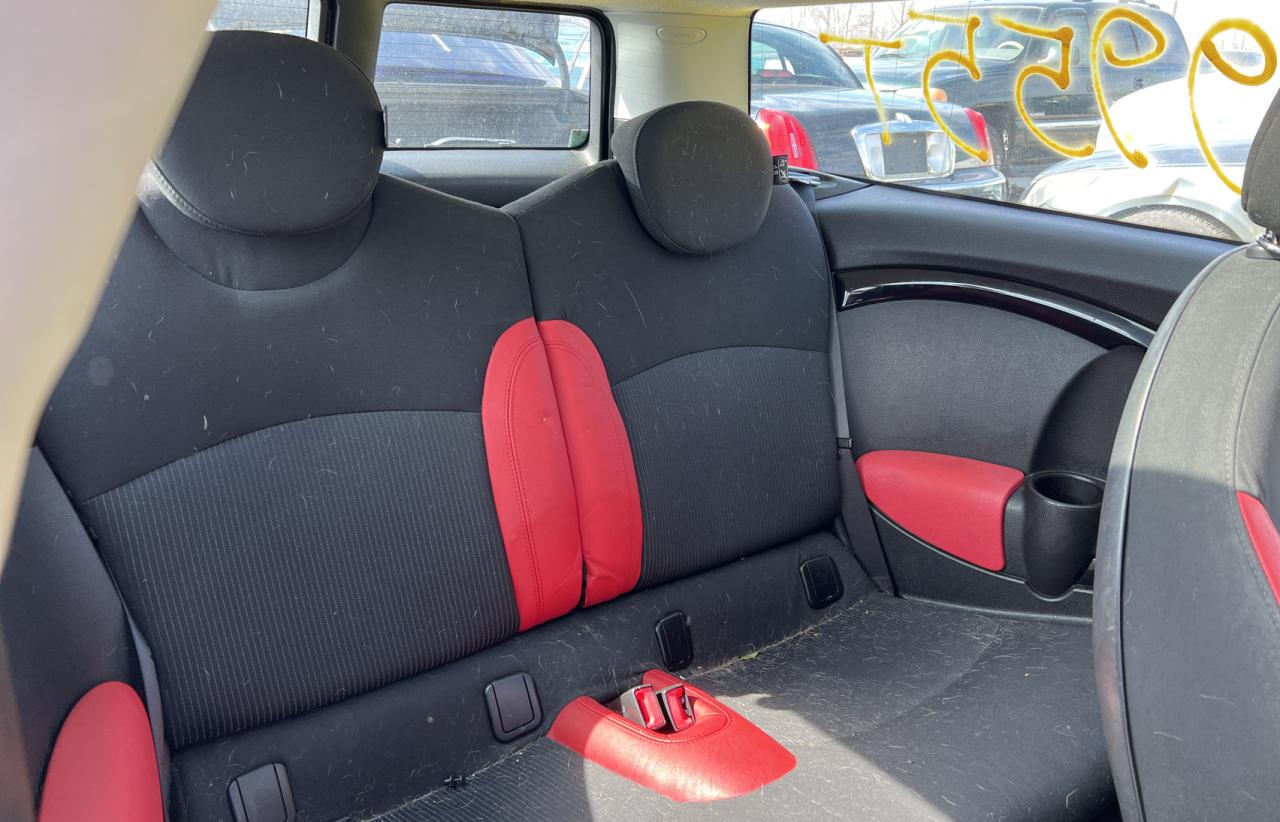 Photo 6 from auction – 2009 MINI COOPER CLU with VIN WMWML33519TX50338