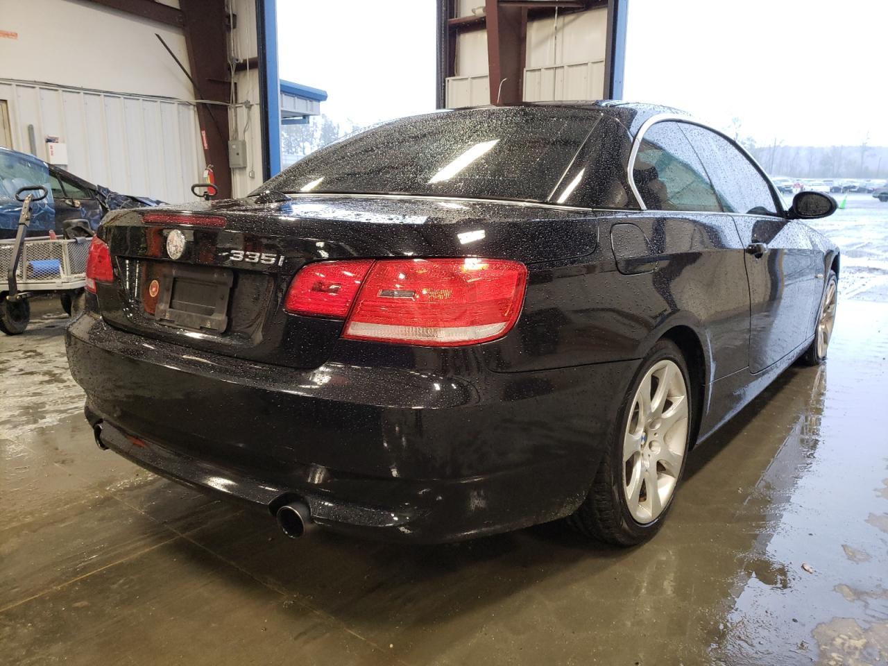 Photo 4 from auction – 2007 BMW 335 I with VIN WBAWL73507PX45492