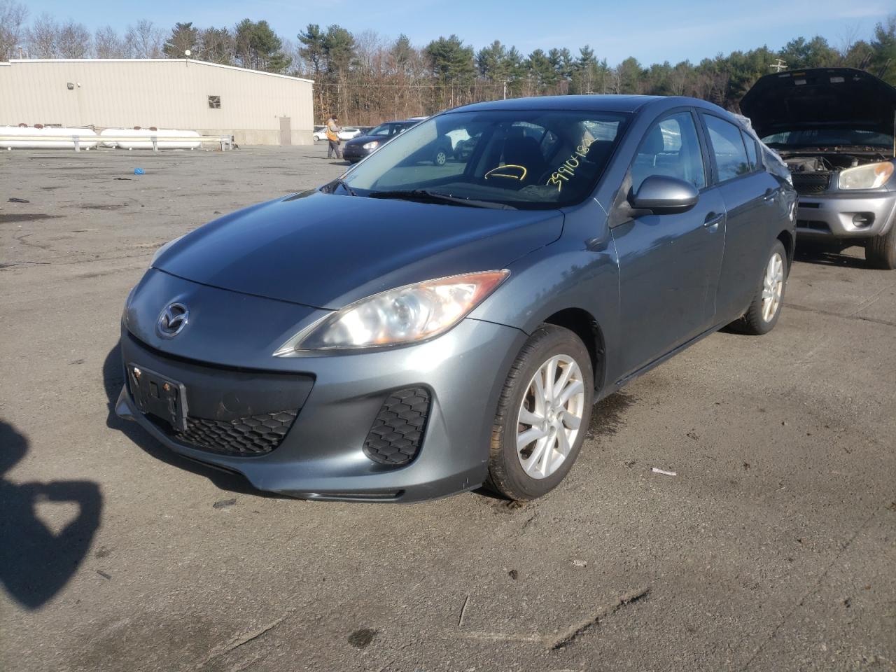 Photo 2 from auction – 2012 MAZDA 3 I with VIN JM1BL1V83C1614236