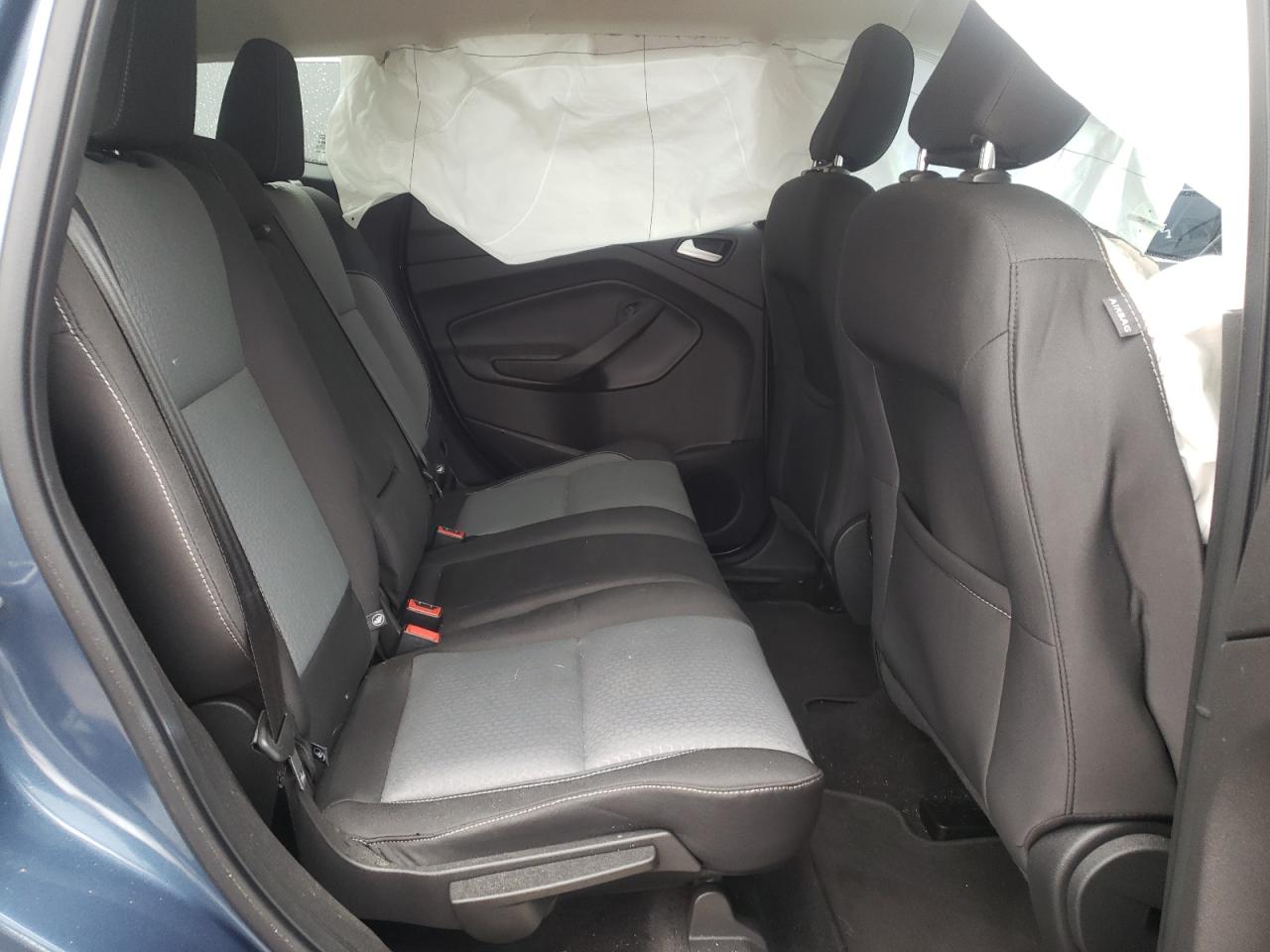 Photo 6 from auction – 2018 FORD ESCAPE SE with VIN 1FMCU9GD3JUB36403