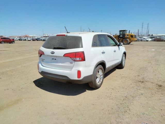 Photo 4 from auction – 2015 KIA SORENTO LX with VIN 5XYKT3A67FG547841