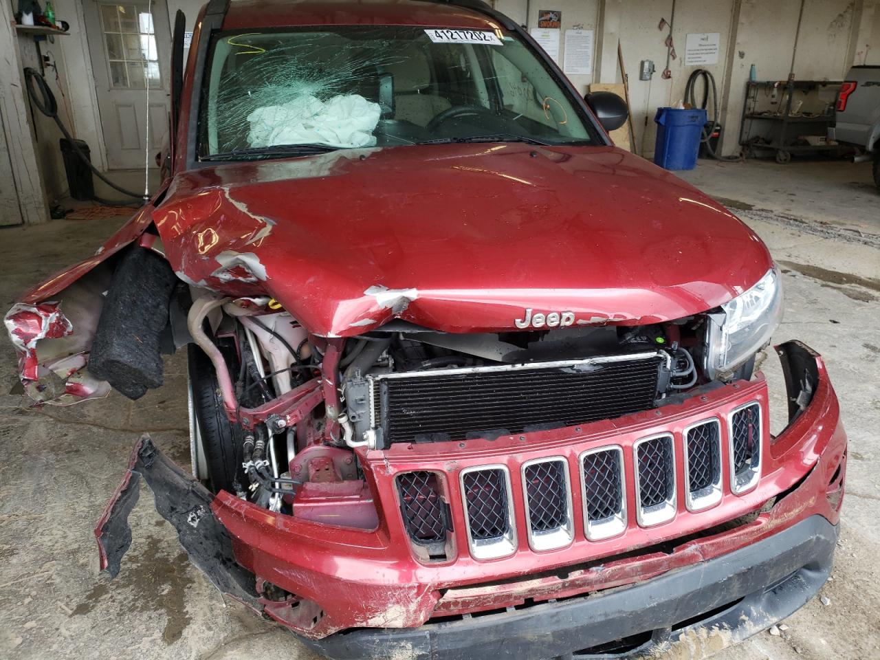 Photo 9 from auction – 2015 JEEP COMPASS SP with VIN 1C4NJCBA5FD372932