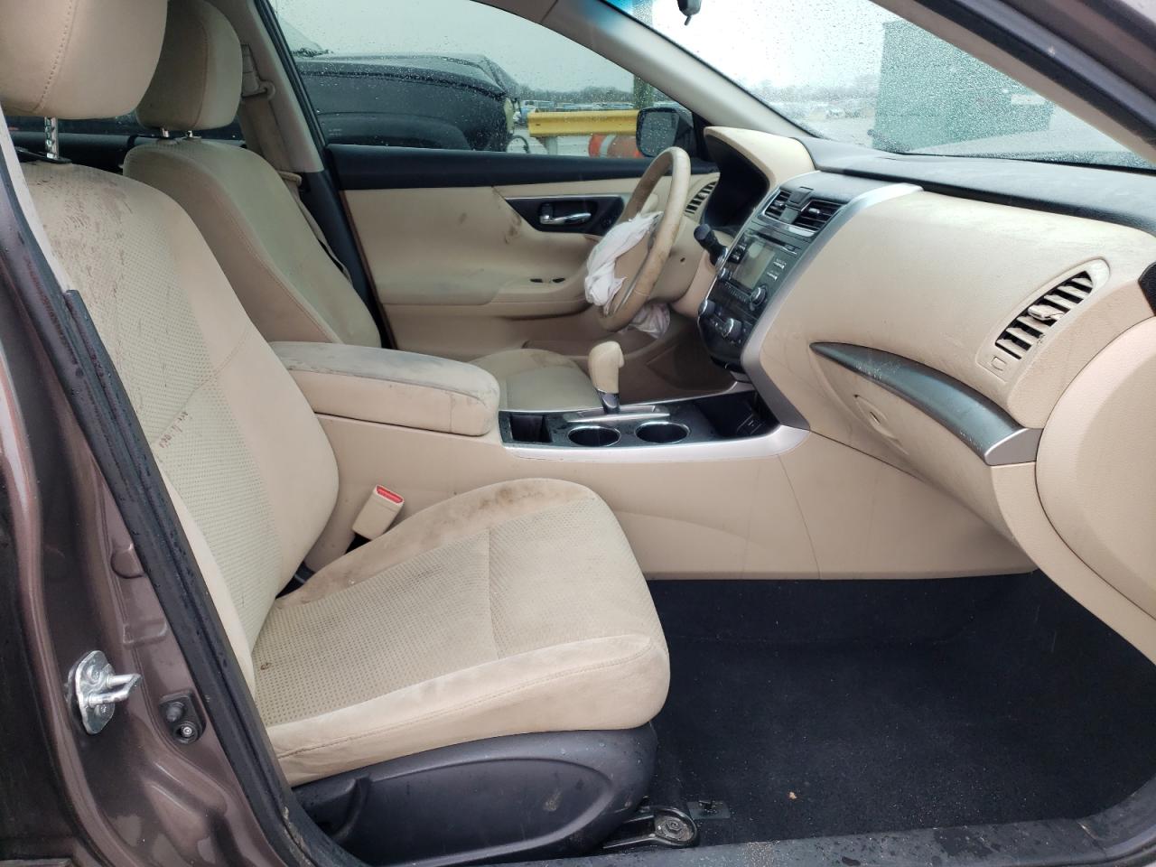 Photo 5 from auction – 2015 NISSAN ALTIMA 2.5 with VIN 1N4AL3AP2FC214462