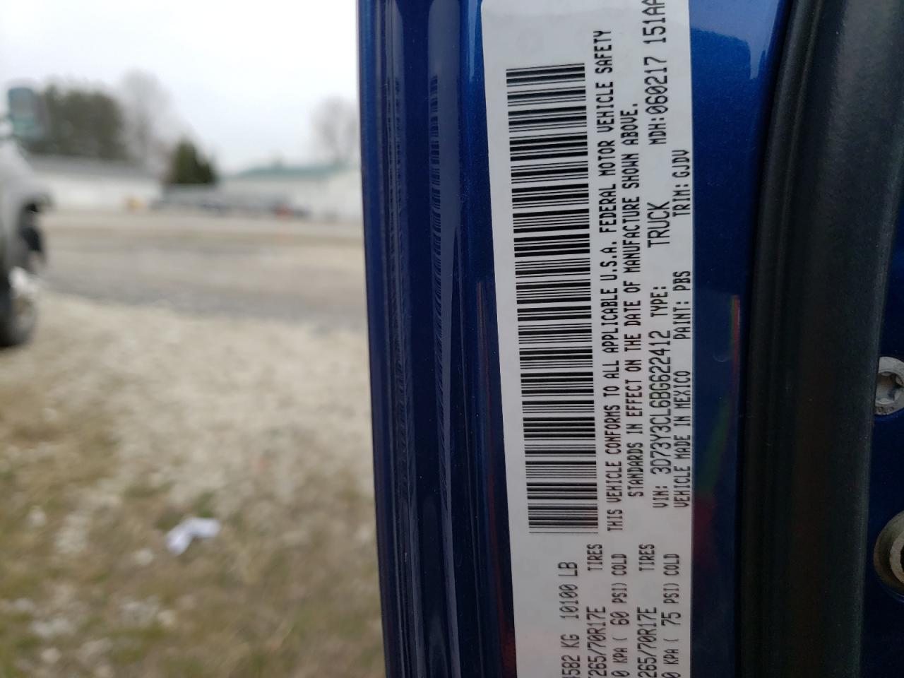 Photo 10 from auction – 2011 DODGE RAM 3500 with VIN 3D73Y3CL6BG622412