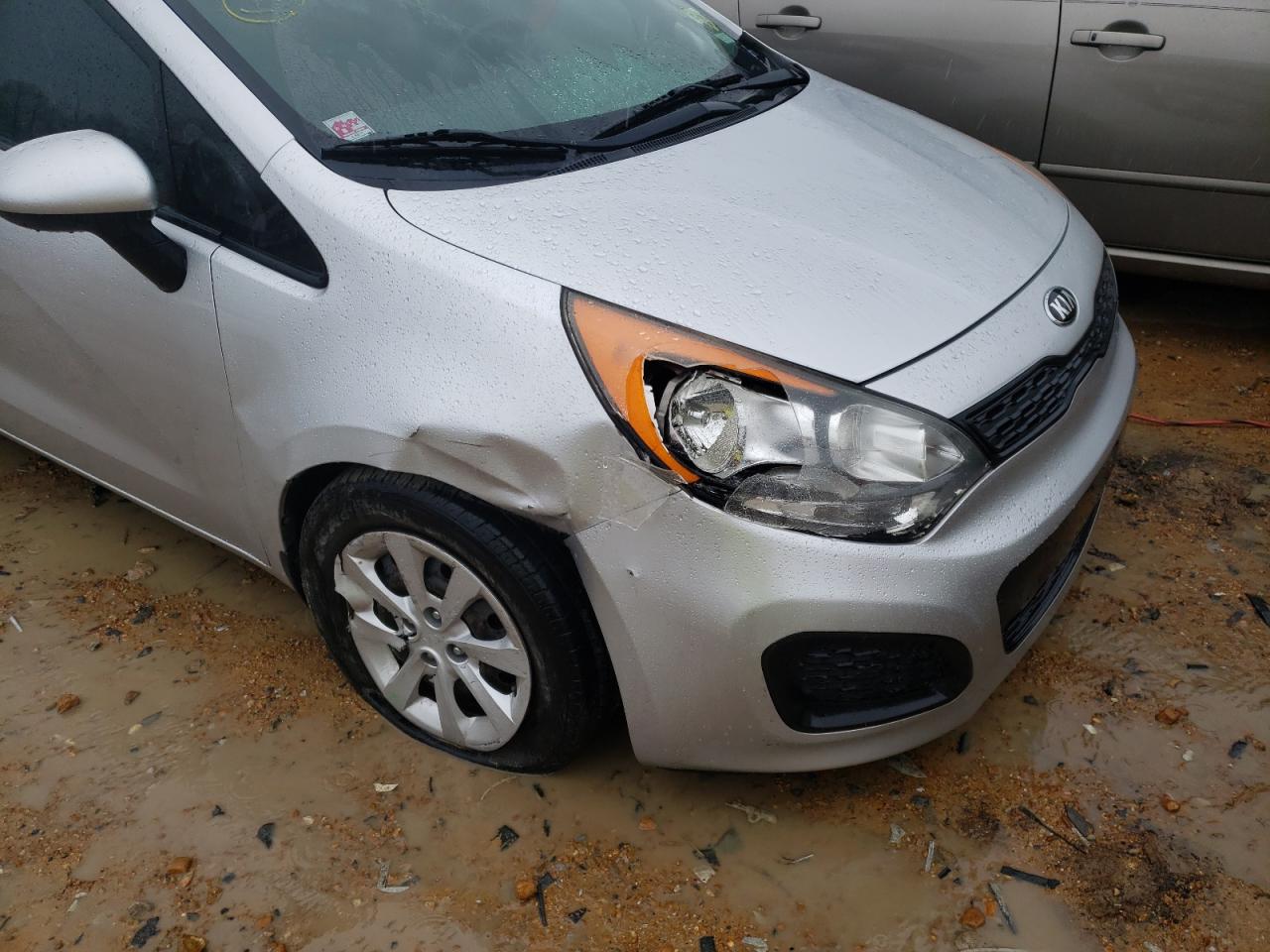 Photo 9 from auction – 2013 KIA RIO LX with VIN KNADM5A31D6275677