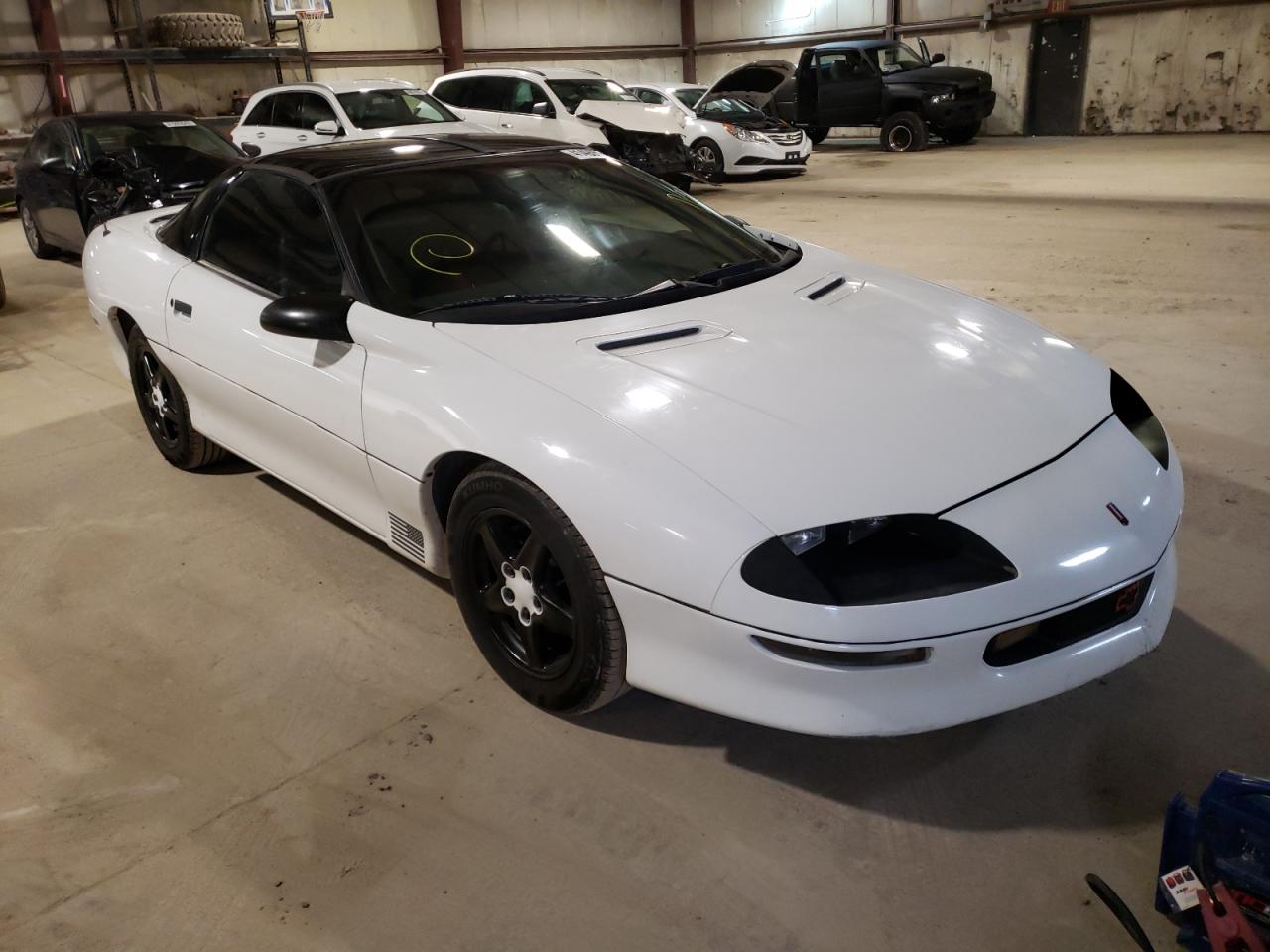 CHEVROLET CAMARO BAS 1997 with VIN 2G1FP22K4V2108409 - Photo from auction