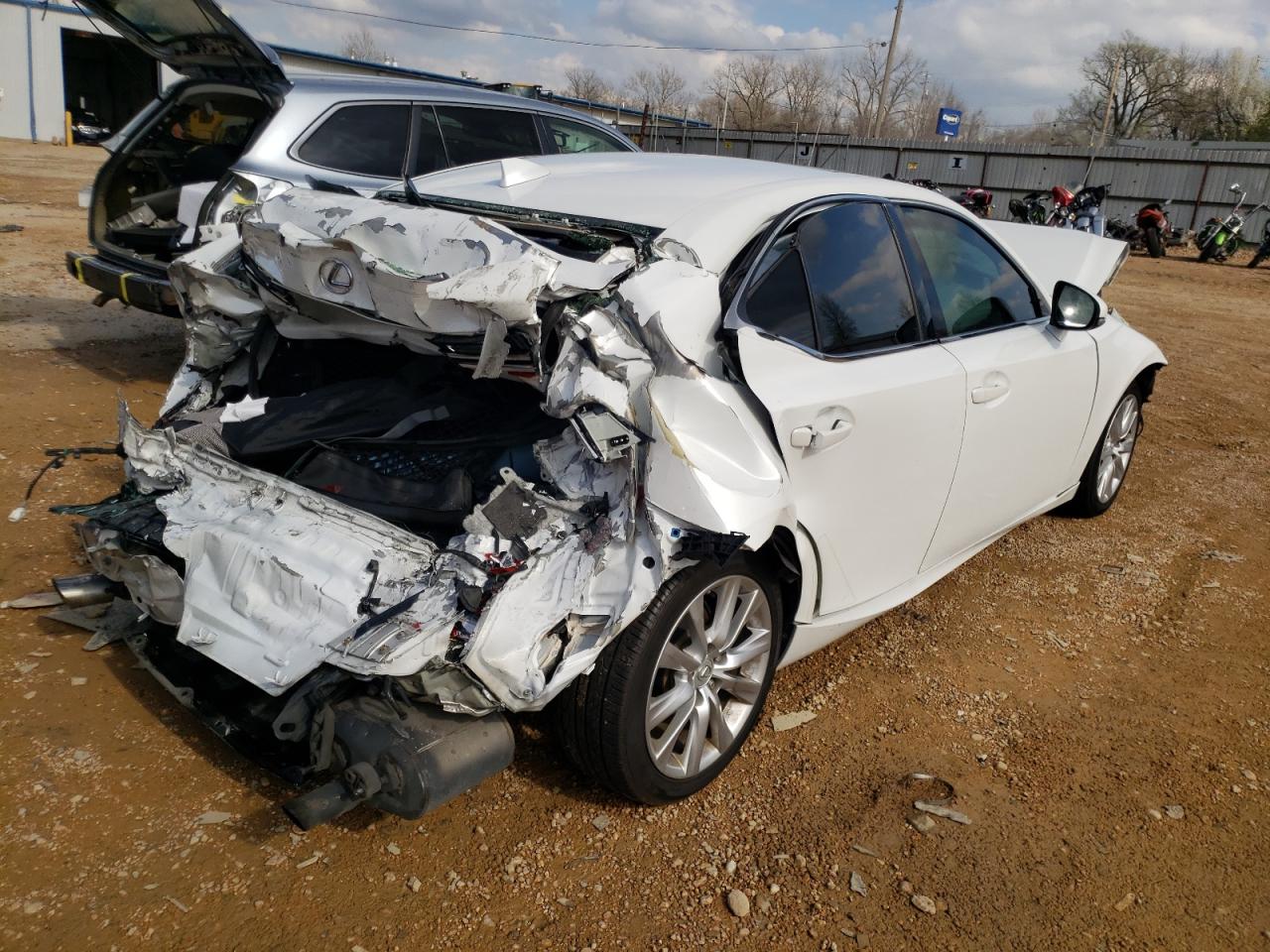 Photo 4 from auction – 2015 LEXUS IS 250 with VIN JTHBF1D24F5062648