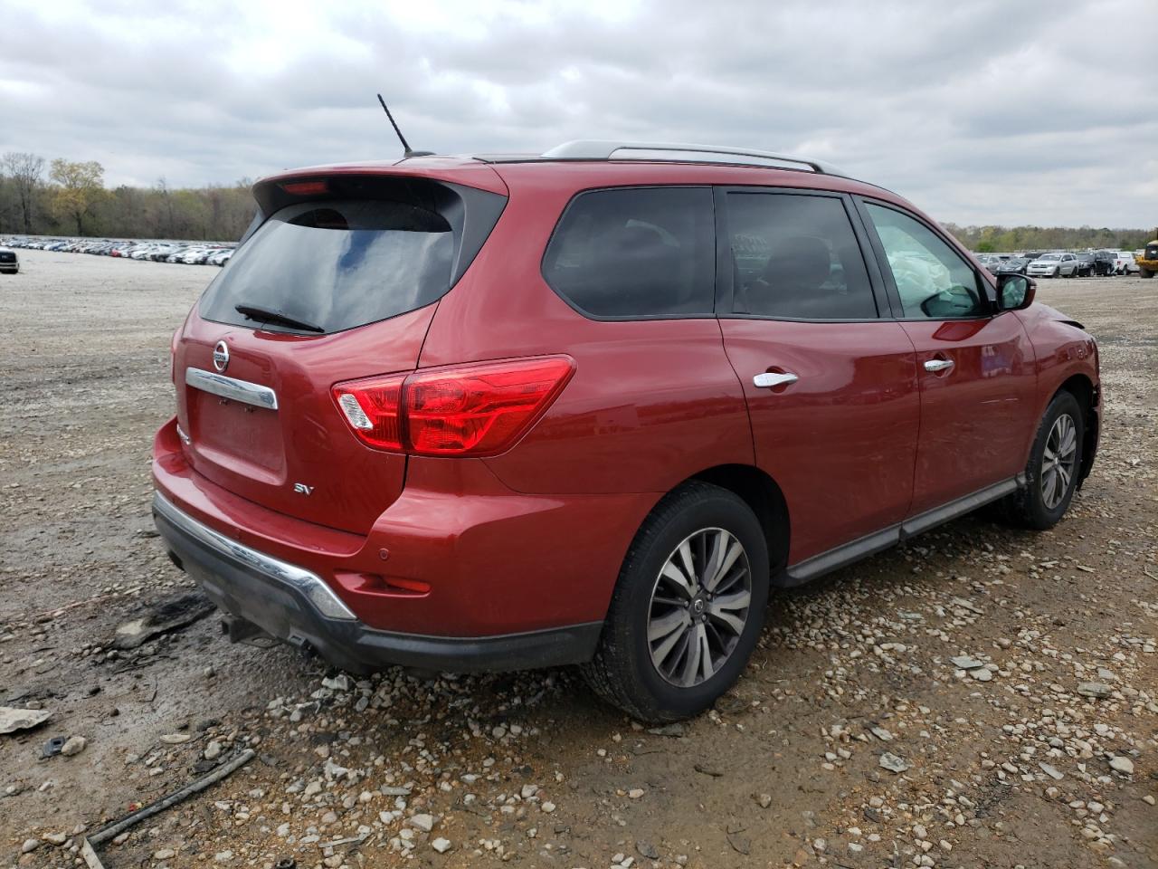 Photo 4 from auction – 2017 NISSAN PATHFINDER with VIN 5N1DR2MNXHC653725