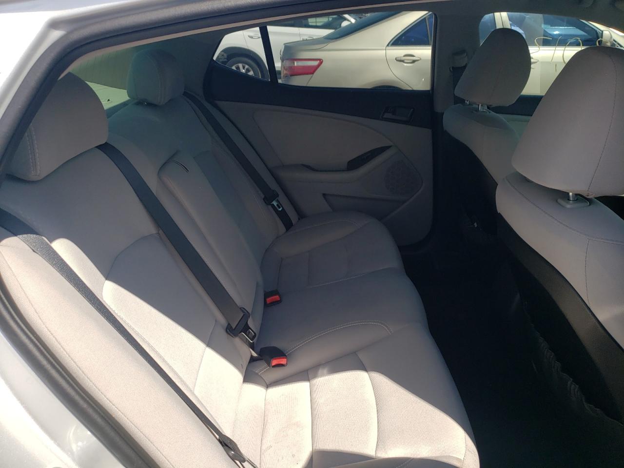 Photo 6 from auction – 2012 KIA OPTIMA LX with VIN 5XXGM4A70CG068808