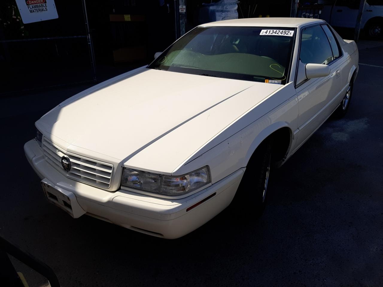 Photo 2 from auction – 2002 CADILLAC ELDORADO C with VIN 1G6EC12942B105956