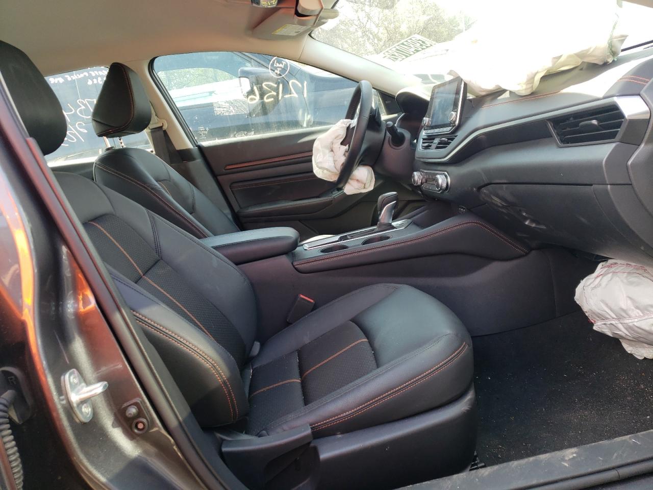 Photo 5 from auction – 2021 NISSAN ALTIMA SR with VIN 1N4BL4CV1MN390264