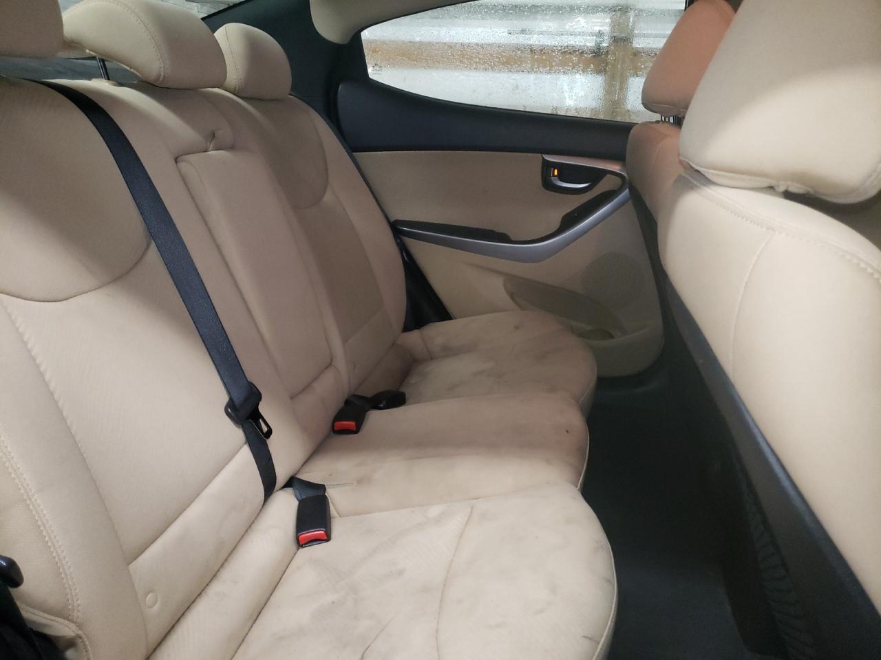 Photo 6 from auction – 2013 HYUNDAI ELANTRA with VIN 5NPDH4AE0DH312078