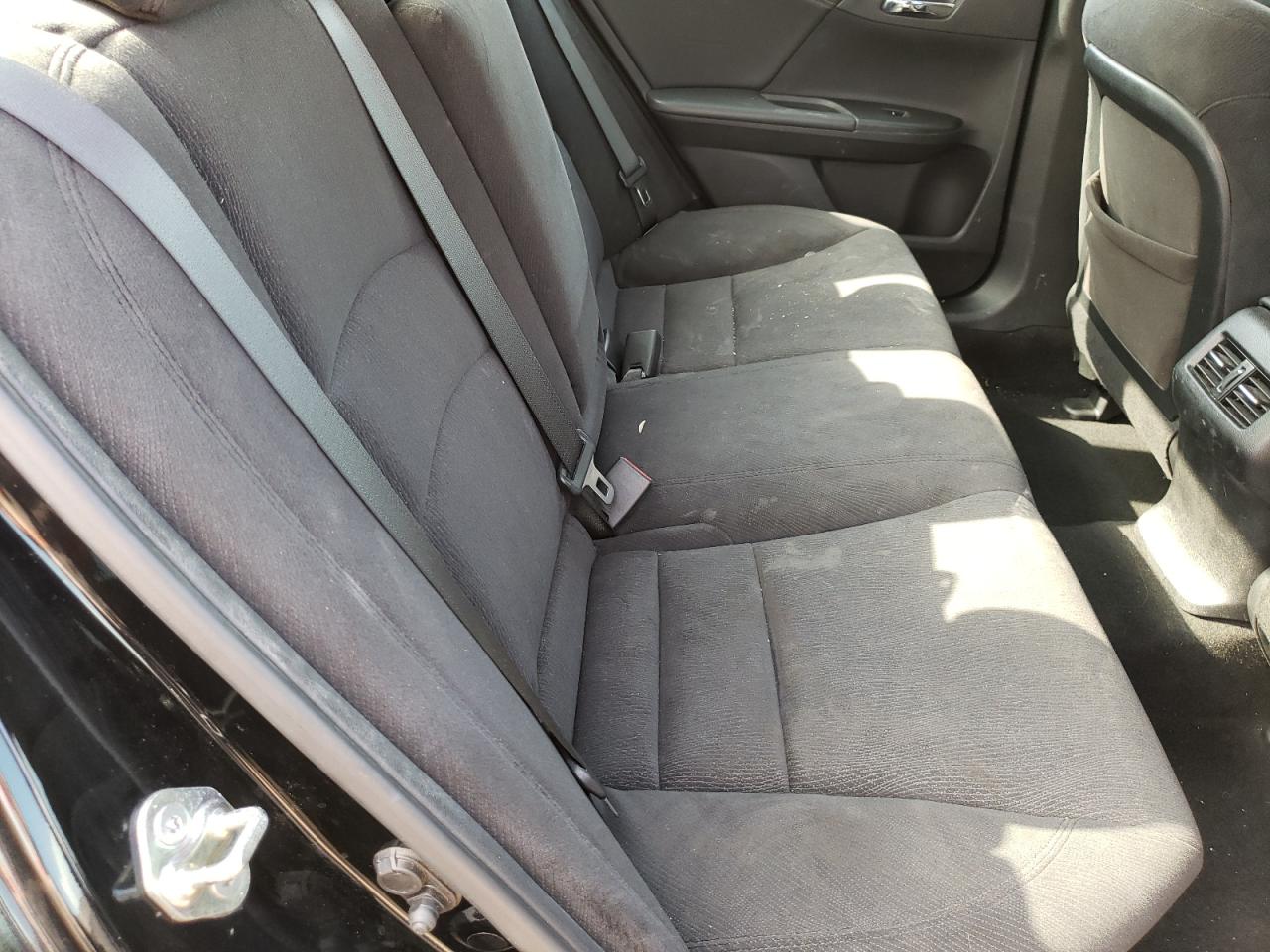 Photo 6 from auction – 2014 HONDA ACCORD EX with VIN 1HGCR2F73EA047710