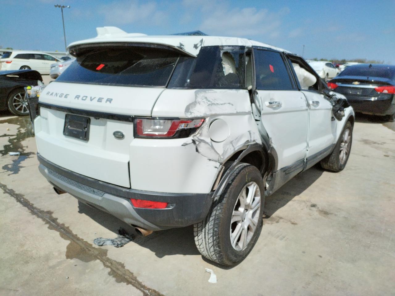 Photo 4 from auction – 2016 LAND ROVER RANGE ROVE with VIN SALVP2BG1GH167334