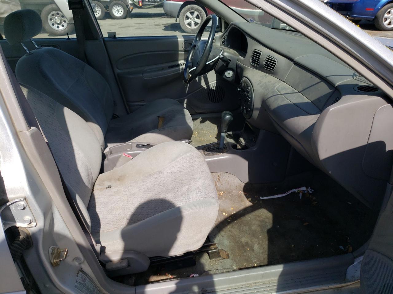 Photo 5 from auction – 2001 FORD ESCORT with VIN 3FAFP13P01R169236