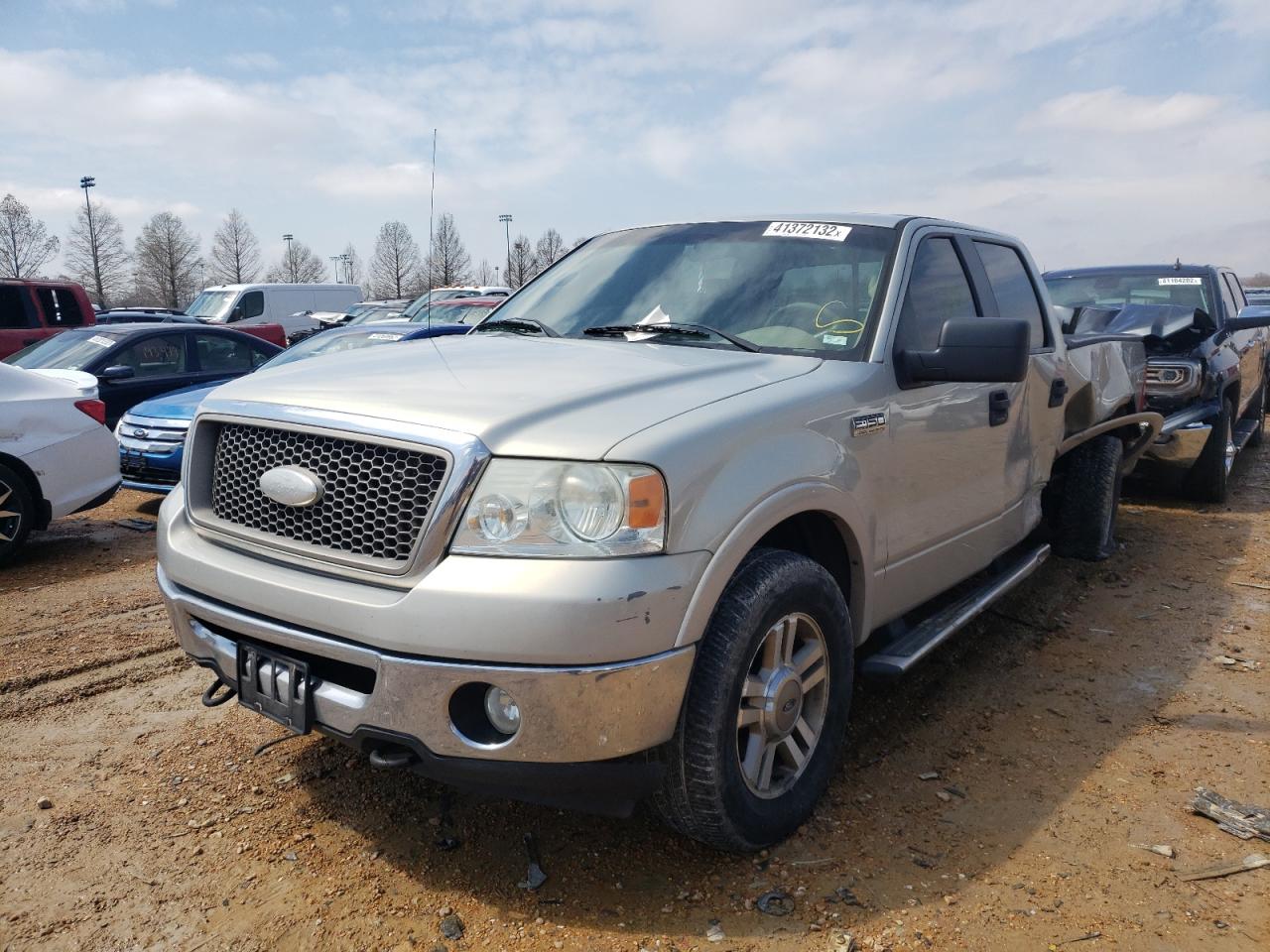 Photo 2 from auction – 2006 FORD F150 SUPER with VIN 1FTPW14V26FA97734