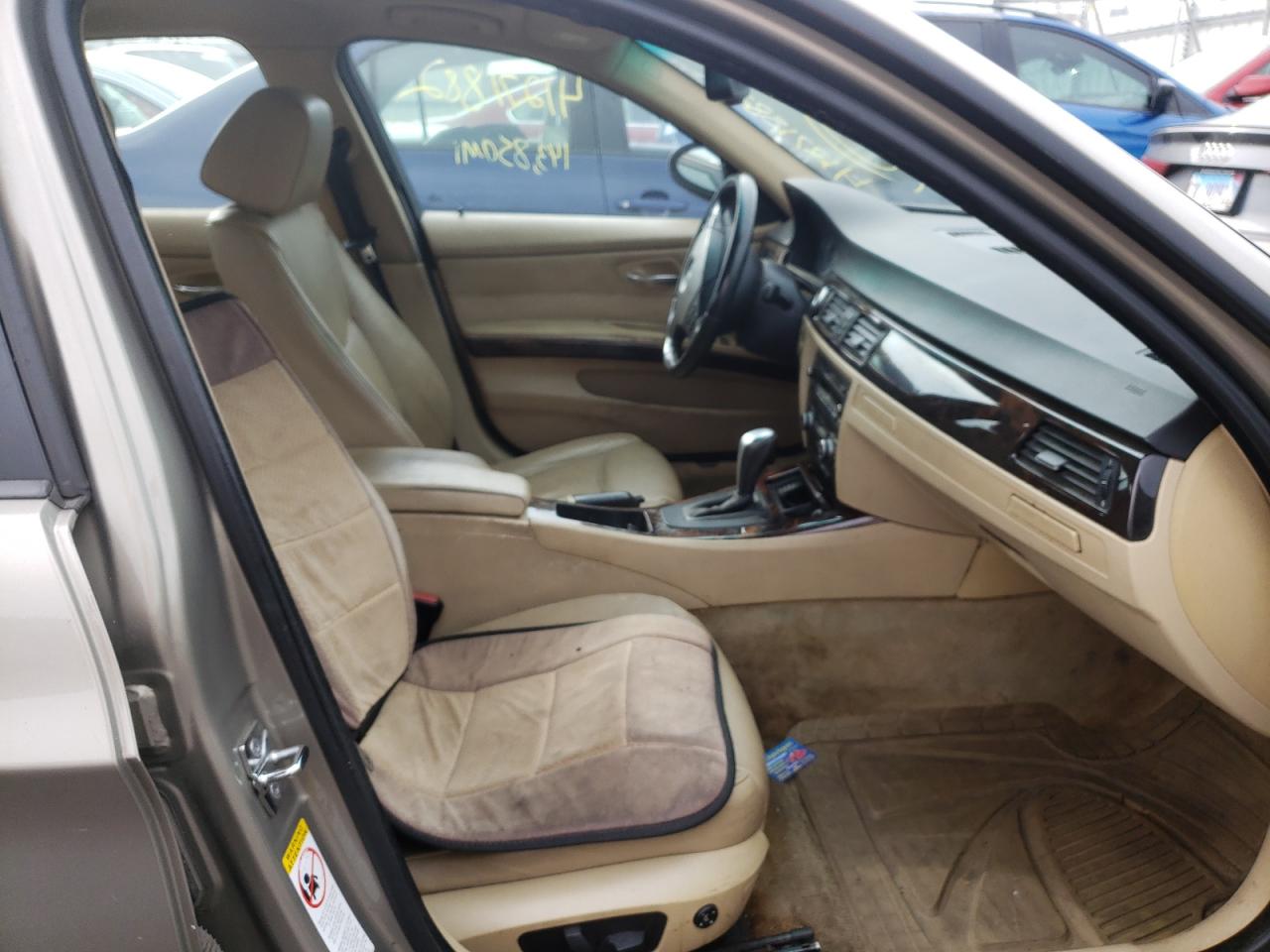 Photo 5 from auction – 2008 BMW 328 I with VIN WBAVA37558NL50144