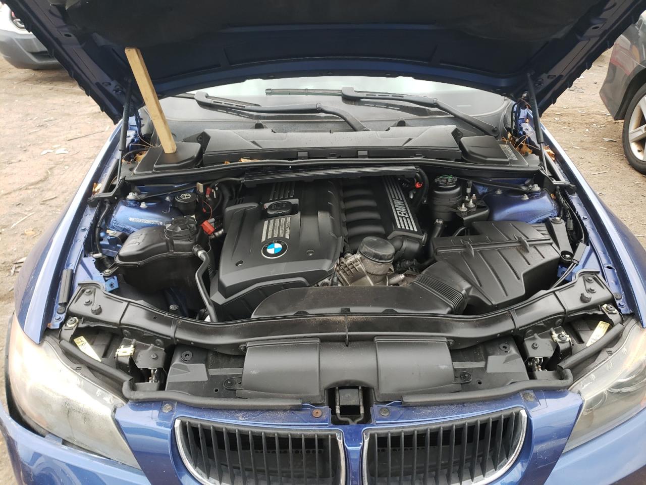 Photo 7 from auction – 2008 BMW 328 I with VIN WBAVA37508NL54702