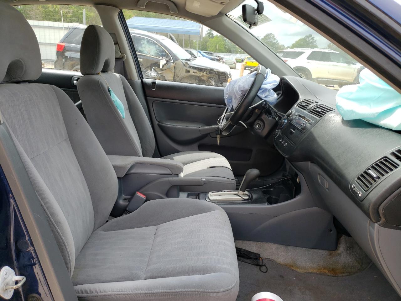 Photo 5 from auction – 2003 HONDA CIVIC EX with VIN 2HGES268X3H587897