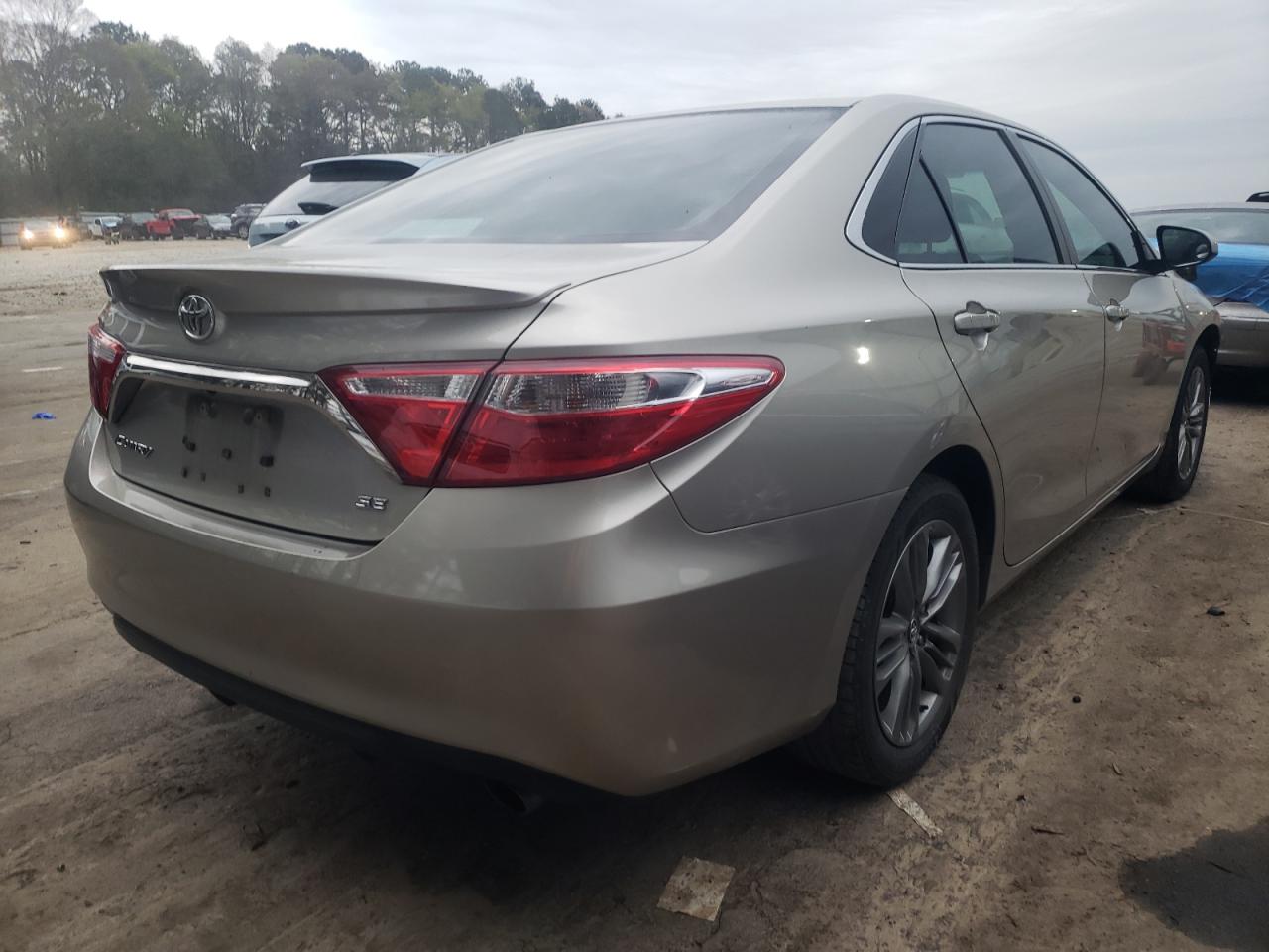 Photo 4 from auction – 2017 TOYOTA CAMRY LE with VIN 4T1BF1FK2HU395711