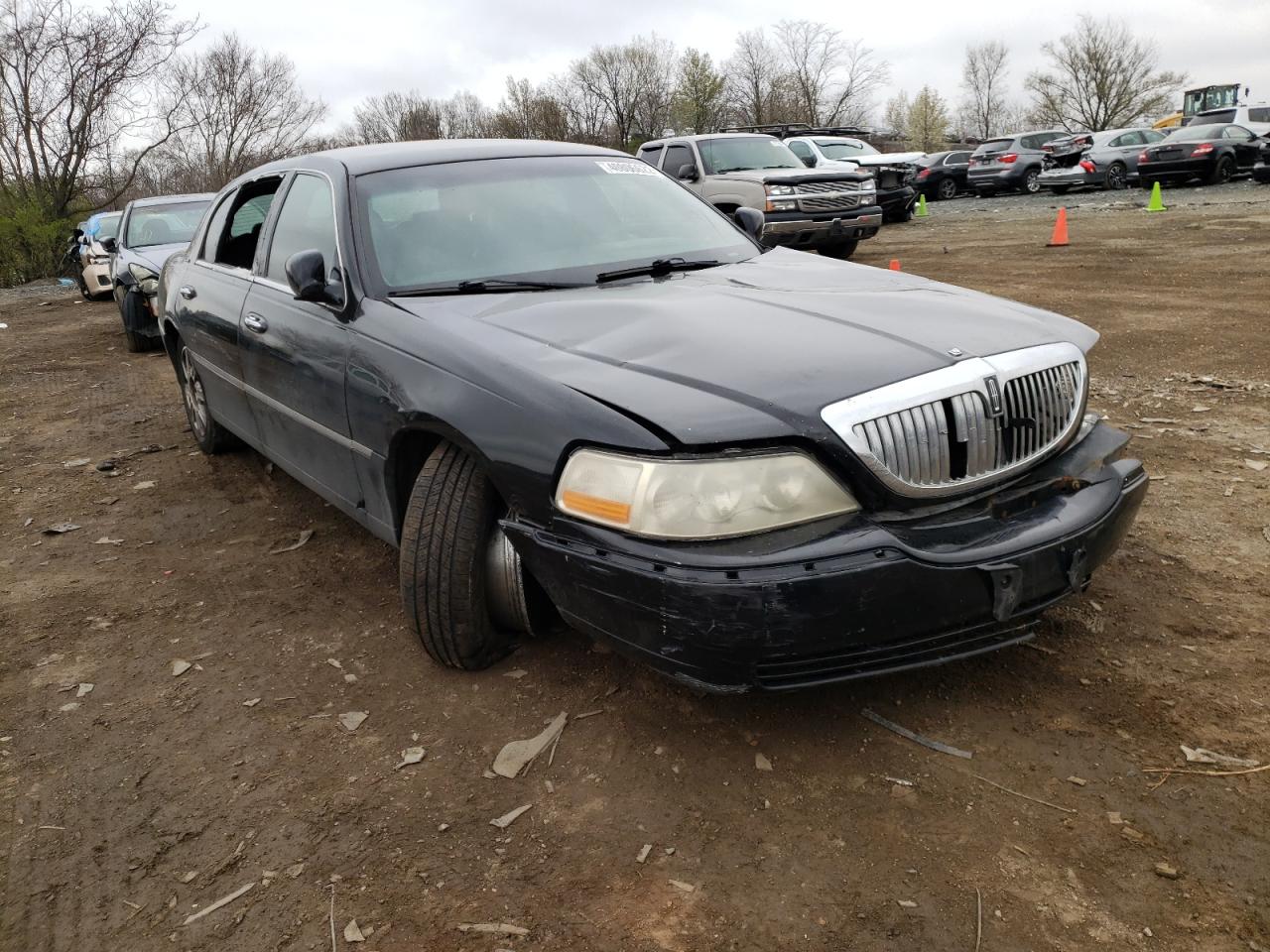 LINCOLN TOWN CAR E 2007 with VIN 1LNHM84W57Y619480 - Photo from auction